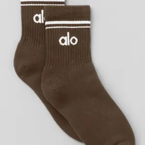 Unisex Half-Crew Throwback Sock - Espresso/White
