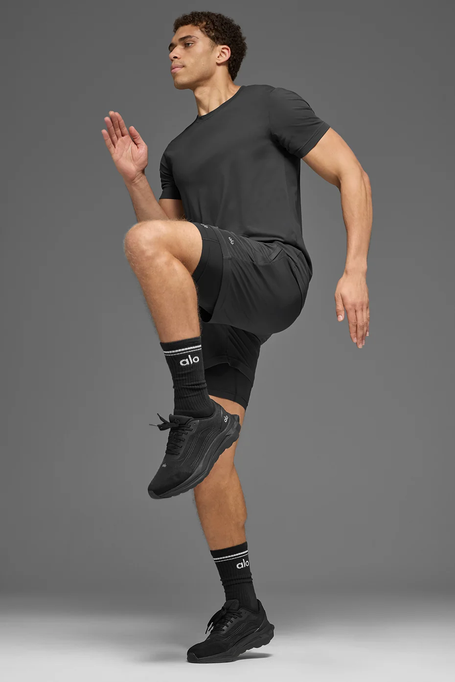 Conquer Reform Crewneck Short Sleeve - Anthracite - Image 4