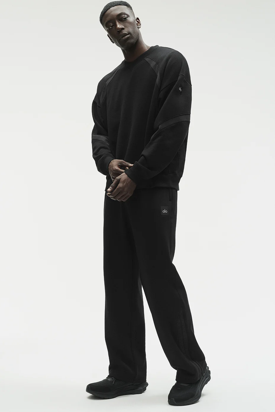 Field Crew Neck Sweatshirt - Black - Image 5