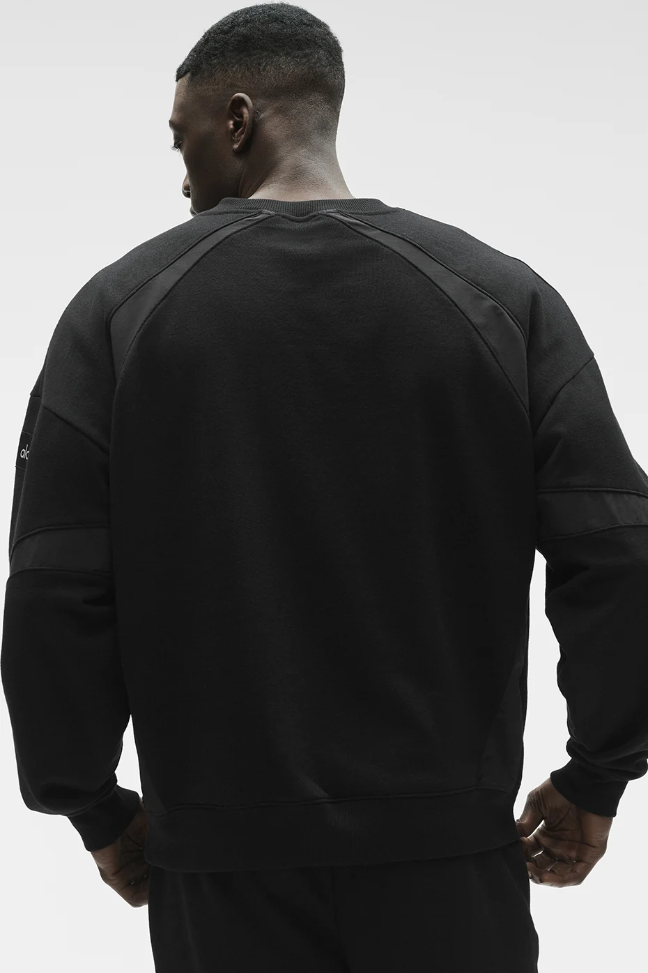 Field Crew Neck Sweatshirt - Black - Image 4