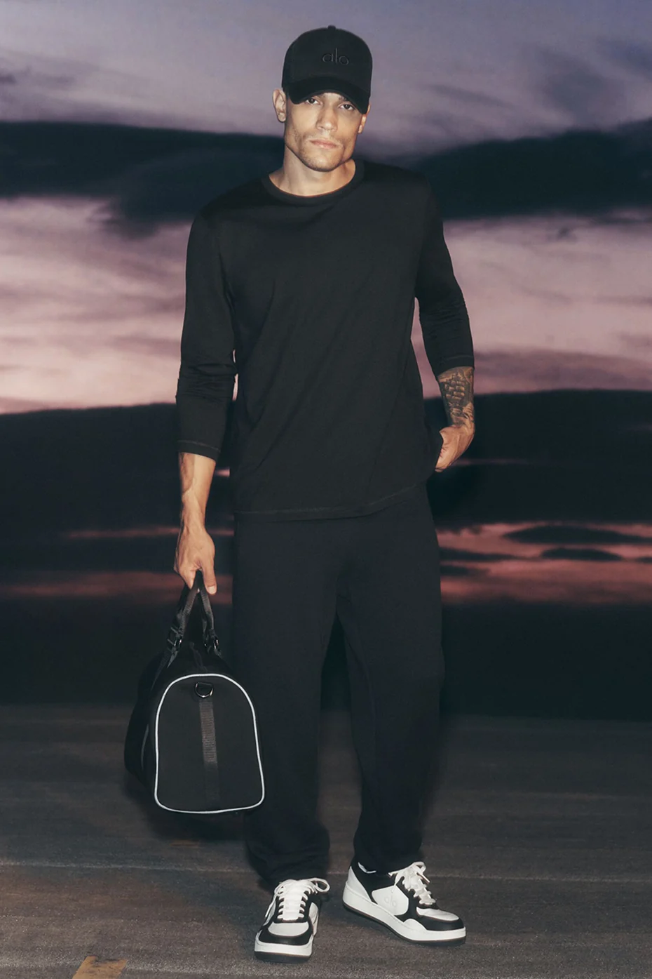 Triumph Restore Sweatpant - Black