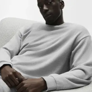 Chill Crew Neck Pullover - Athletic Heather Grey