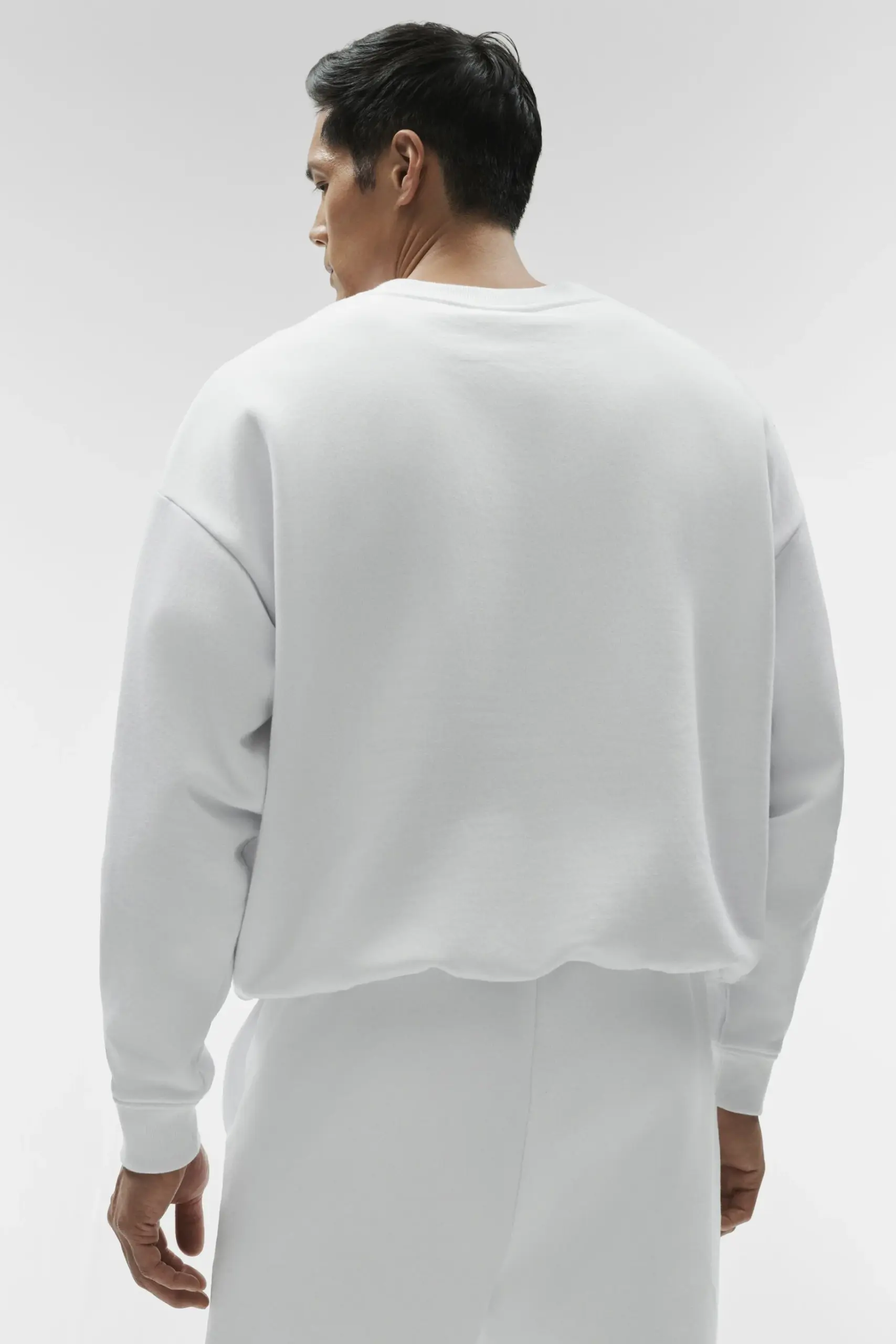 Accolade Crew Neck Pullover - White - Image 2