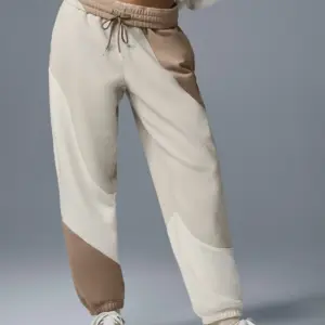 Make Waves Sweatpant - Ivory/Bone/Gravel