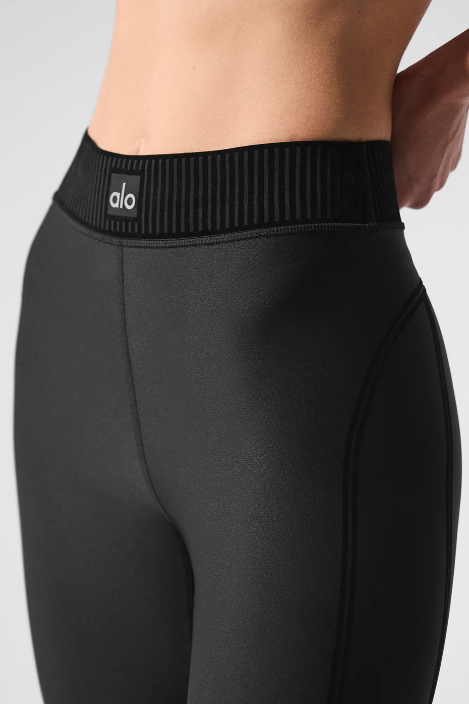 Airlift High-Waist 7/8 Line Up Legging - Black - Image 5