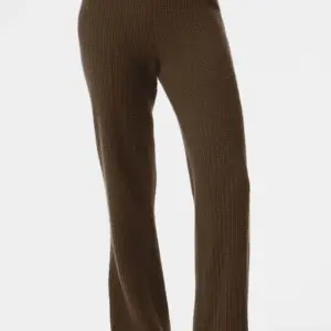 Cashmere High-Waist Plush Waffle Pant - Espresso