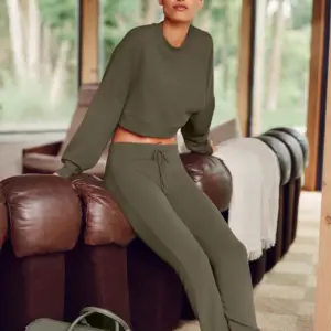 Sway Bootcut Sweatpant - Olive Tree