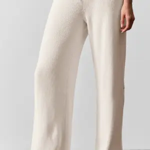 Supernatural Sweater Pant - Ivory