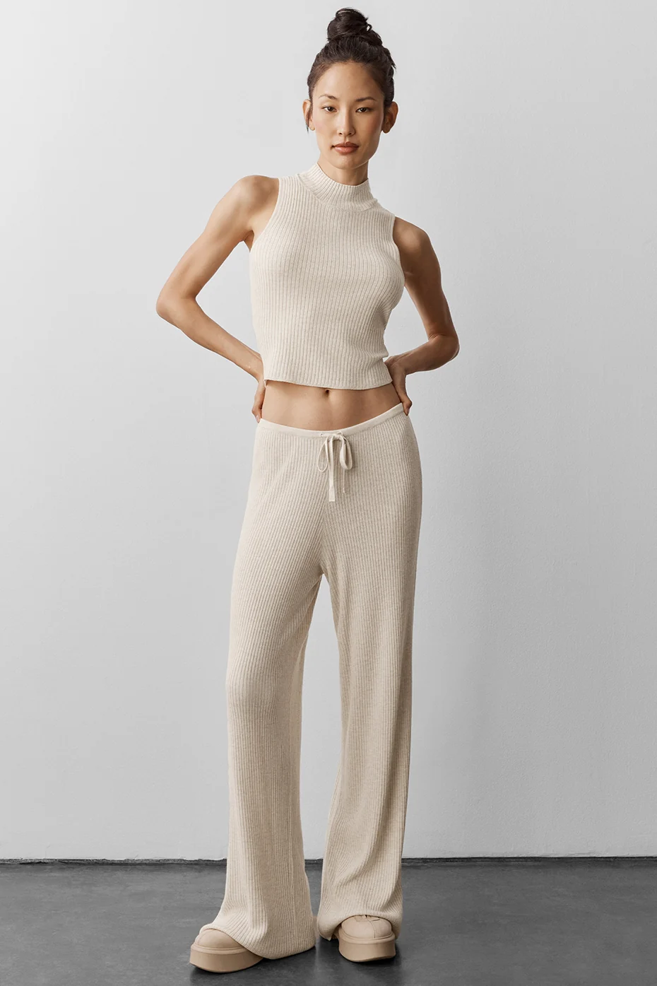 Sweater Knit Mid-Rise Unwind Wide Leg Pant - Oatmeal Heather - Image 5