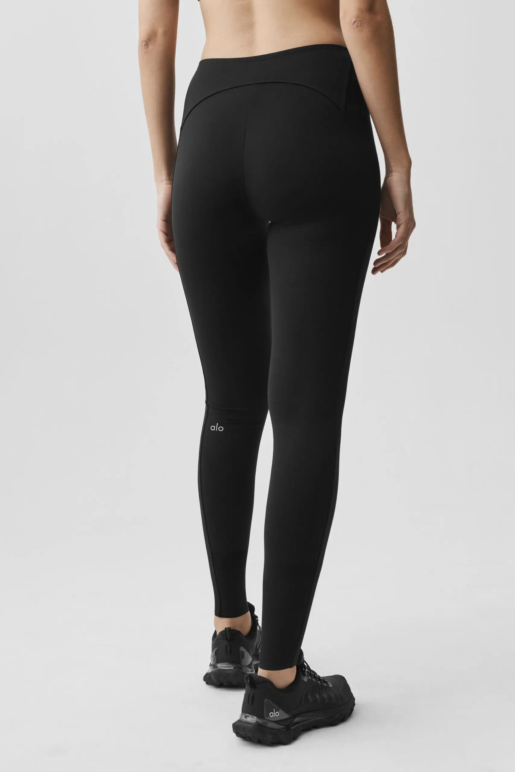 ALO Softsculpt High-Waist 7/8 Superset Legging - Black - Image 4