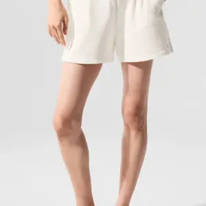 Low Key Sweat Short - Ivory